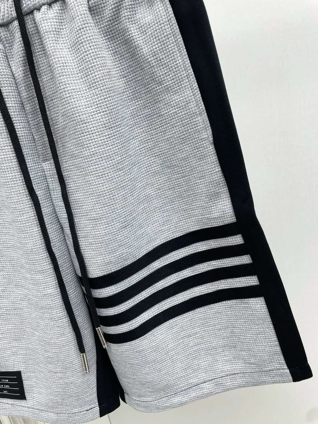 TB 2026 New Arrival Classic LOGO DD 。 Classic LOGO ， ， ， 。 ， 。 Size：M-3XL